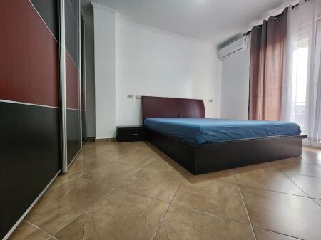 Me Qira Apartament💫: 2+1+1Wc & 1 Ballkone + Mundesi Parkimi Me Qera📍 Qender ,Rruga Fortuzi || 720€/Muaj