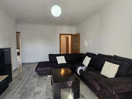 Affittasi: *2+1+2 BALCONI  *(📍Laprake  - su strada principale)* - 6° piano - *600€/mese* - Sup.127m² || Arredato