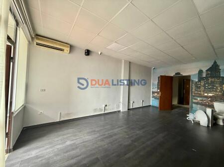 OFFICE FOR RENT IN THE BLLOKU AREA!
