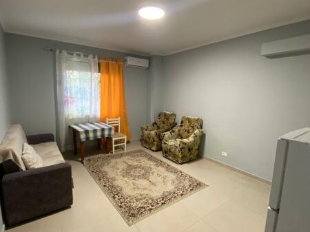 Jepet me Qira Apartament 1+1 Plazh Durres