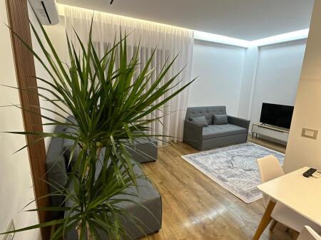 APARTAMENT ME QERA 2+1 LIQENI THATE 650 EURO