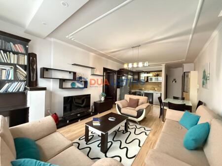 APARTAMENT 2+1+2 PER QIRA NE ZONEN E BLLOKUT PERBALLE JURIDIKUT