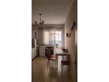 Apartament 2+1 per qira prane Ambasades Amerikane, Rruga e Elbasanit