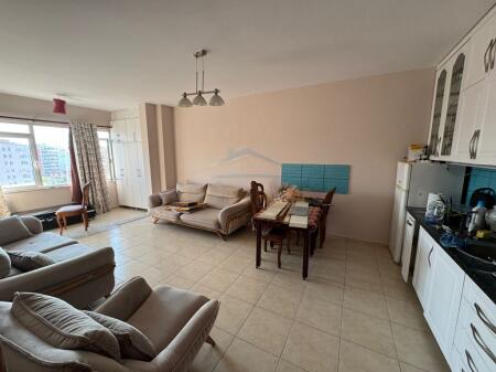 Shitet Apartament 1+1, Unaza e Re