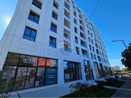 Porcelan, Shitet Apartament 2+1 !