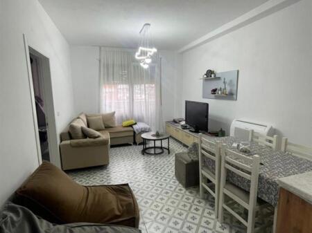 Apartament me qera 1+1- 📍Kompleksi Golden Park