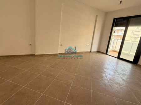 Appartamento 1+1 In Vendita Lungomare Vlore.