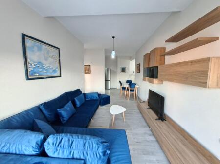 Jepet apartament 1+1 i sapo mobiluar ne Xhamllik shkolla Niket Dardani