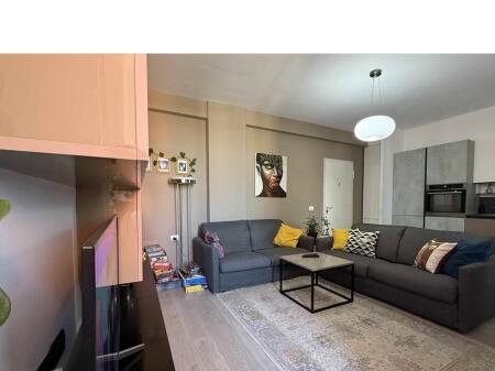 Apartament me qira 2+1 tek Brryli