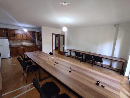 Ufficio in affitto 3+1 vicino a Rruga e Elbasanit (ID BZ2708) Tirana