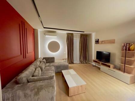 JEPET ME QIRA APARTAMENT 1+1, QENDER! 750 € /Muaj