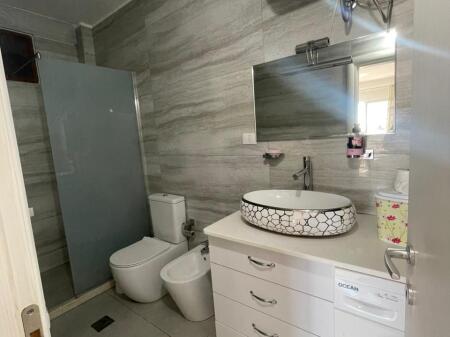 APARTAMENT ME QERA 1+1  Iliria 300 euro