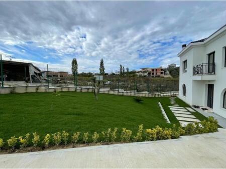 VILLE INDIVIDUALI IN AFFITTO A MJULL BATHORE