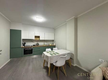 Japim me qira Apartament 1+1 te 5 Maji
