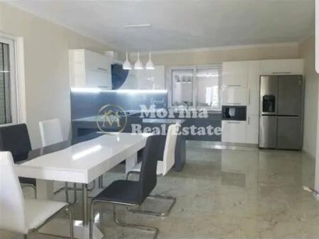 Qera, Vile Private 5+2, Ali Demi, 1500 euro/muaj