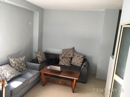 Appartamento 1+1 in Affitto a Ali Demi, Tirana 400 € /Mese