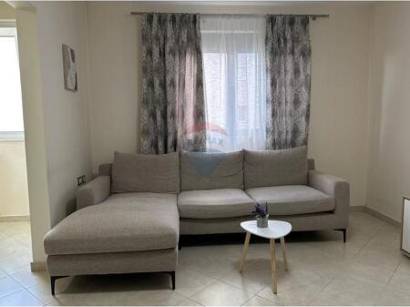 Shitet apartament 1+1 tek Oxhaku