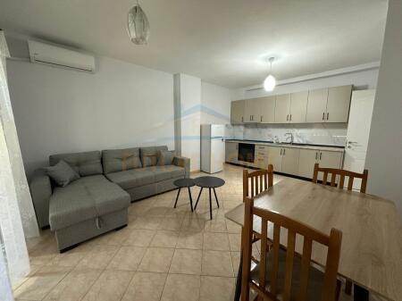 Affitto, Appartamento 2+1, Via 5 Maji, Tirana