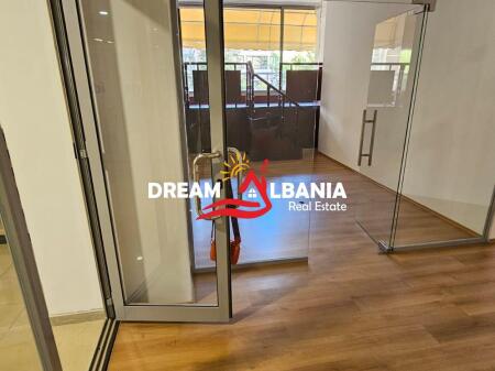 Office space for sale in the center, Urani Pano Street (ID 4161108)