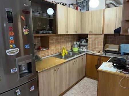 Jepet me qira apartament 1+1, tek "Rruga e Bogdaneve"