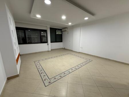 UFFICIO IN AFFITTO 170 M2 BLLOK 1400 EURO