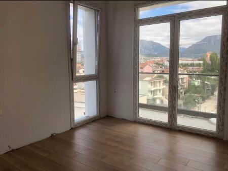 SHITET APARTAMEN 1+1 BULEVARDI RI 132.000 EURO