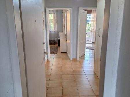Apartament me qira 21 dhjetori