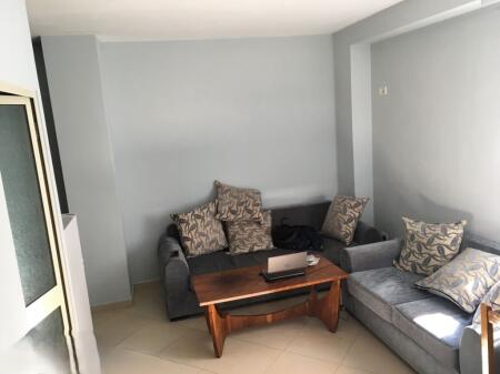 Appartamento 1+1 in affitto a Ali Demi, Tirana 400 € /Mese