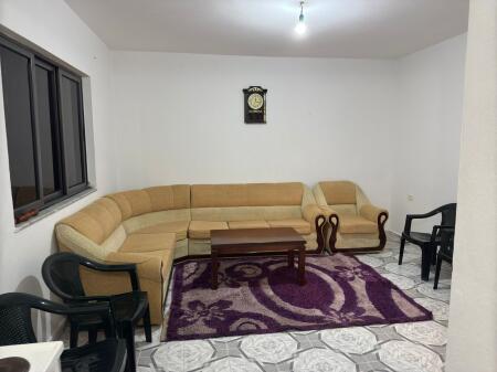 Apartament 1+1 me qera 5 Maj 300€