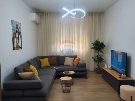 Apartment 2+1 for rent in the Center near Durres Street!