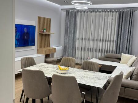 Apartment 2+1 for rent given Ish Fusha Aviacionit !