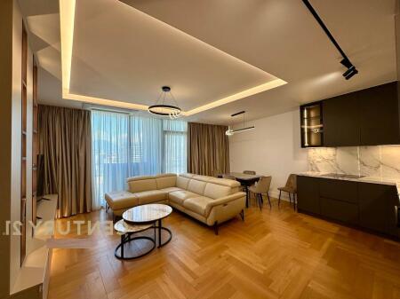 OFROHET APARTAMENT LUKSOZ 2+1 POST PARKIMI TEK REZIDENCA LAKE VIEW