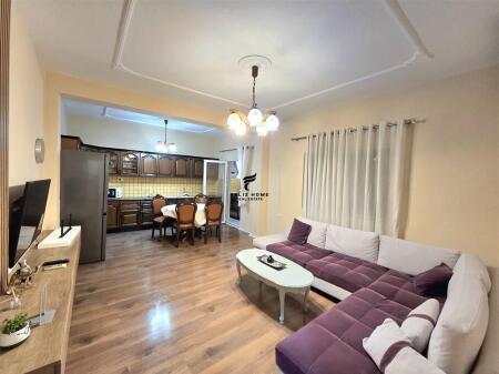 APPARTAMENTO IN AFFITTO 3+1+2 FUSHA E AVIACIONIT 800 EURO