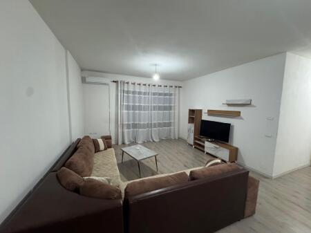 Apartament 2+1 me qira tek Green City!