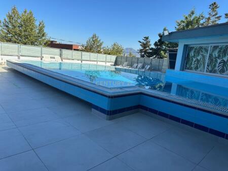 🏨 Affittasi Hotel 5 Piani con Piscina – Vaqarr, Tirana