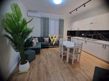 APARTMENT 2+1+BLK FOR RENT IN VASIL SHANTO 750 EURO
