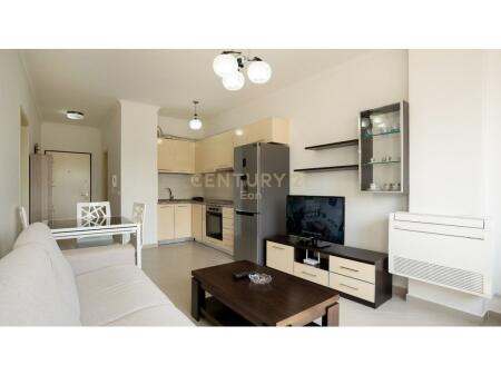 APPARTAMENTO+PARCHEGGIO IN AFFITTO SULLA SPIAGGIA, VISTA MARE! 500 € /Mese