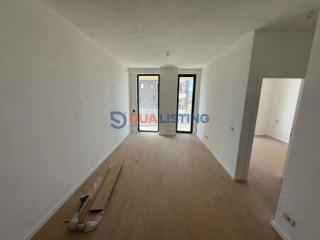Affitto, Locale per Ufficio presso Golden Tower, Mine Peza!
