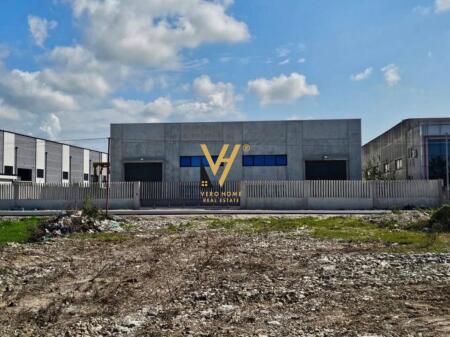CAPANNONE 10.000 M2 IN AFFITTO SULL'AUTOSTRADA TR - DR 10.500 EURO