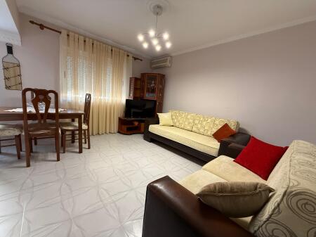 Apartament 1+1 Me Qira në Irfan Tomini, Tiranë