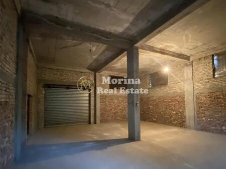 Affitto, Locale Commerciale/negozio, a Kombinat, 750 euro/mese.