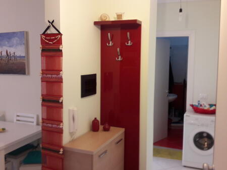 Jepet me qera apartament 1+1, Uji i Ftohtë, Vlorë