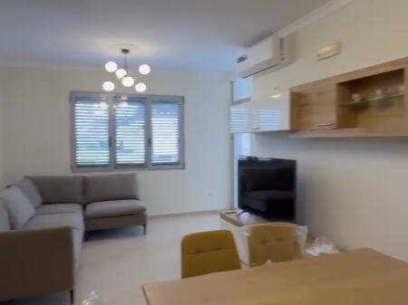 Apartament 3+1 per qira ne Fresk