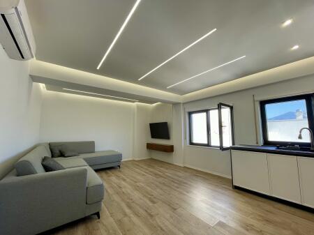 SHITET apartament 1+1+verandë tek Rezidenca "Kodra e Diellit"