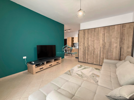 Albano Romina, Vlore- Shitet apartament 1+1+Ballkon