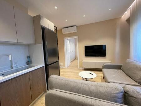 Me Qira Apartament 1+1 – Rruga Qemal Stafa