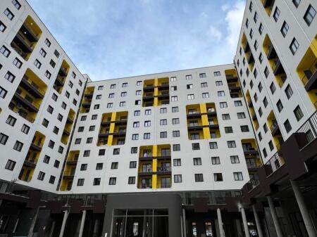 FOR RENT 1+1 APARTMENT AT GRAND GALERY YZBERISHT!!!!