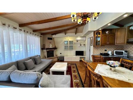 For rent apartment 3+1+2 with veranda at Vilat Gjermane !