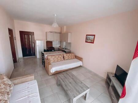 Jepet me Qera Apartament 1+1 Sarande