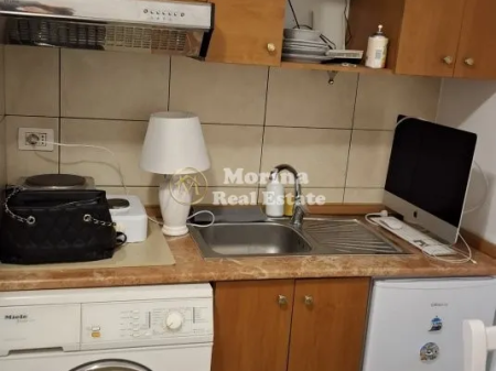 Qera, Garsoniere, 21 Dhjetori, 300 euro/muaj